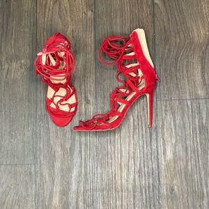 Red Heels 👠